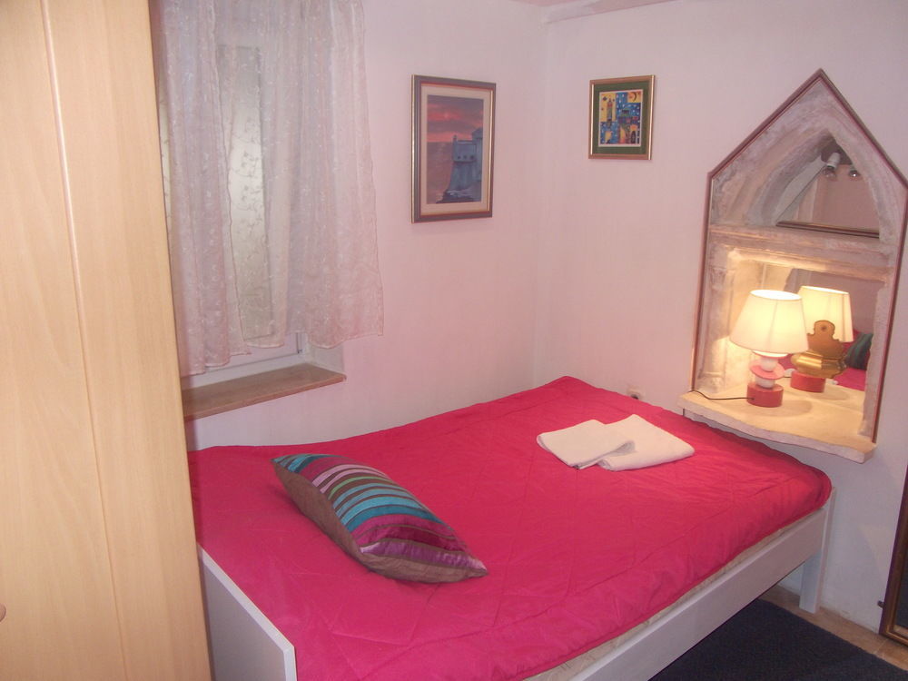 Joy Old Town Apartma